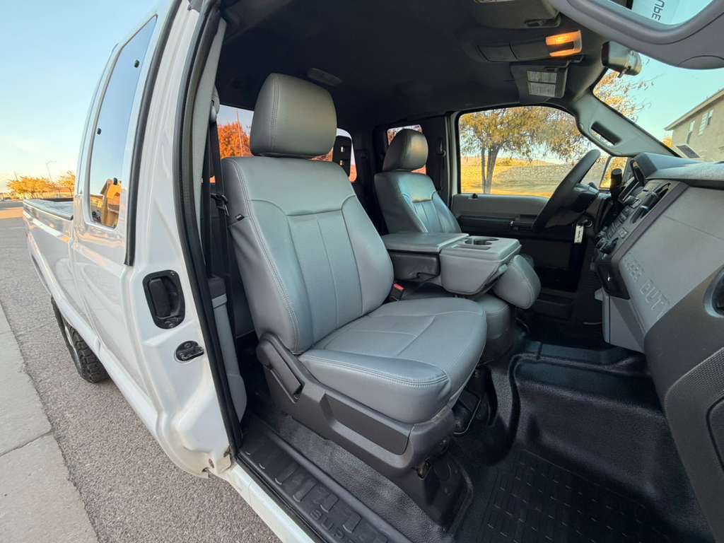 2015 Ford F-250 Image 14