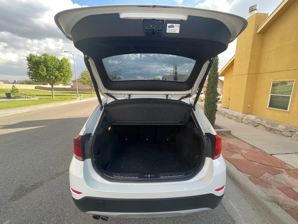 2015 BMW X1 Image 18