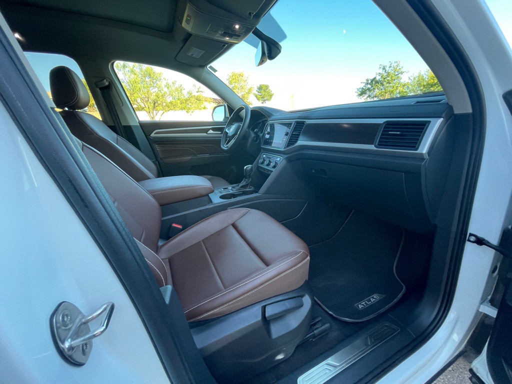 2021 Volkswagen Atlas Image 12