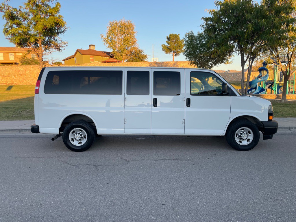 2020 Chevrolet Express Image 5