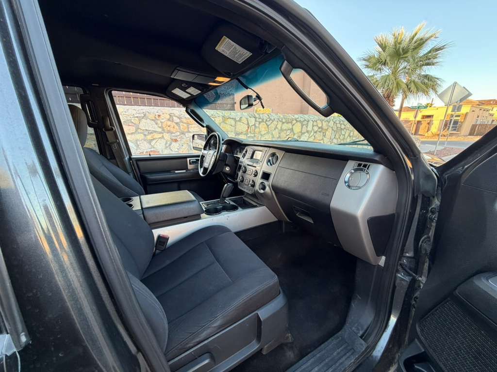 2017 Ford Expedition Image 11