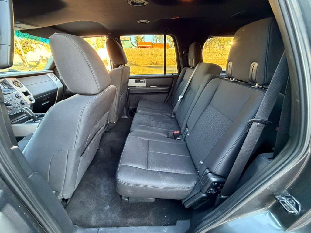 2017 Ford Expedition Image 16
