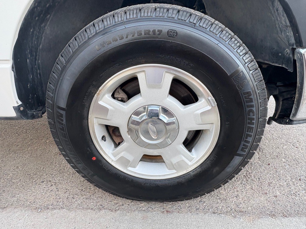 2013 Ford F-150 Image 16