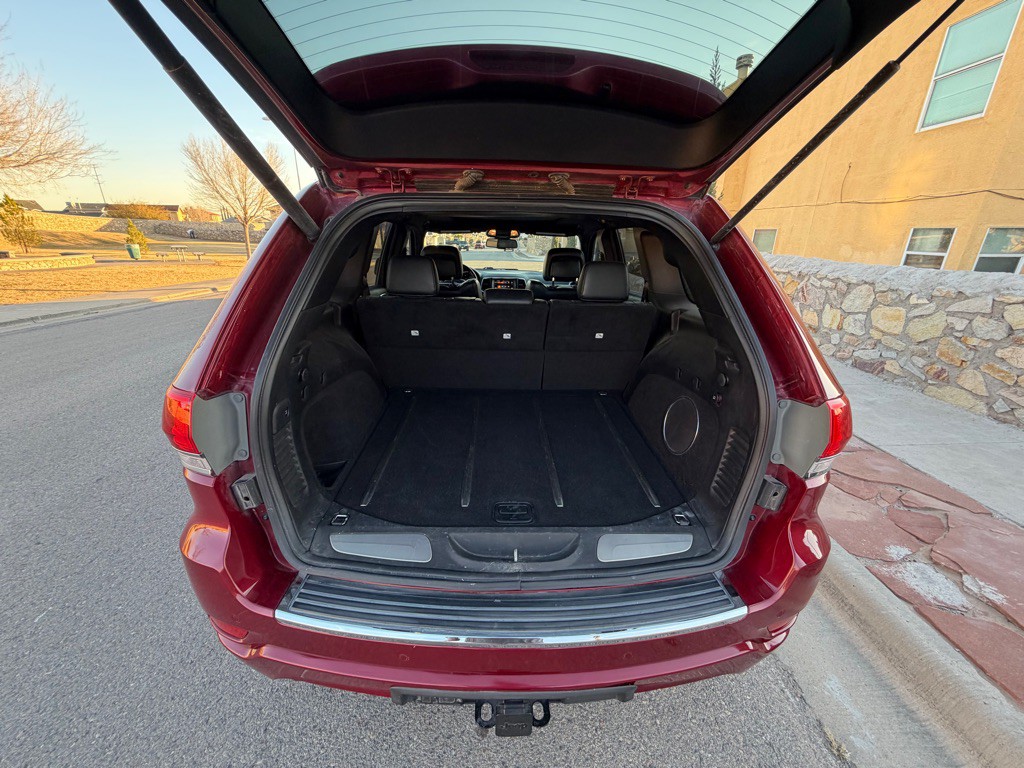 2014 Jeep Grand Cherokee Image 17