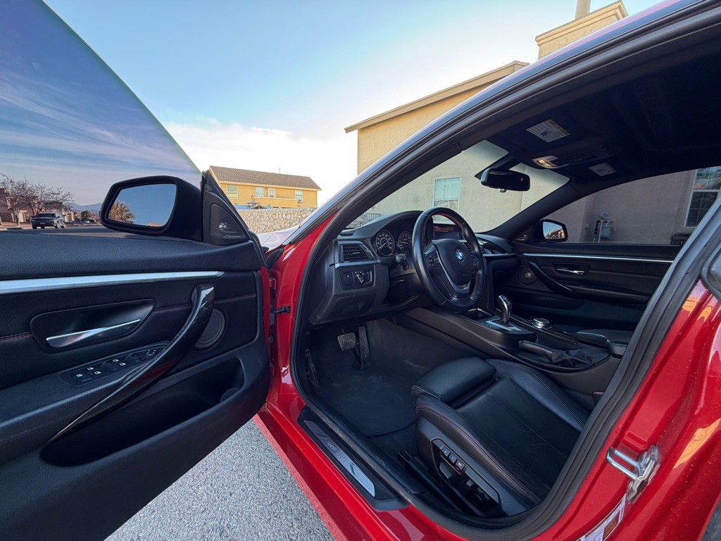 2015 BMW 4 Series Image 9