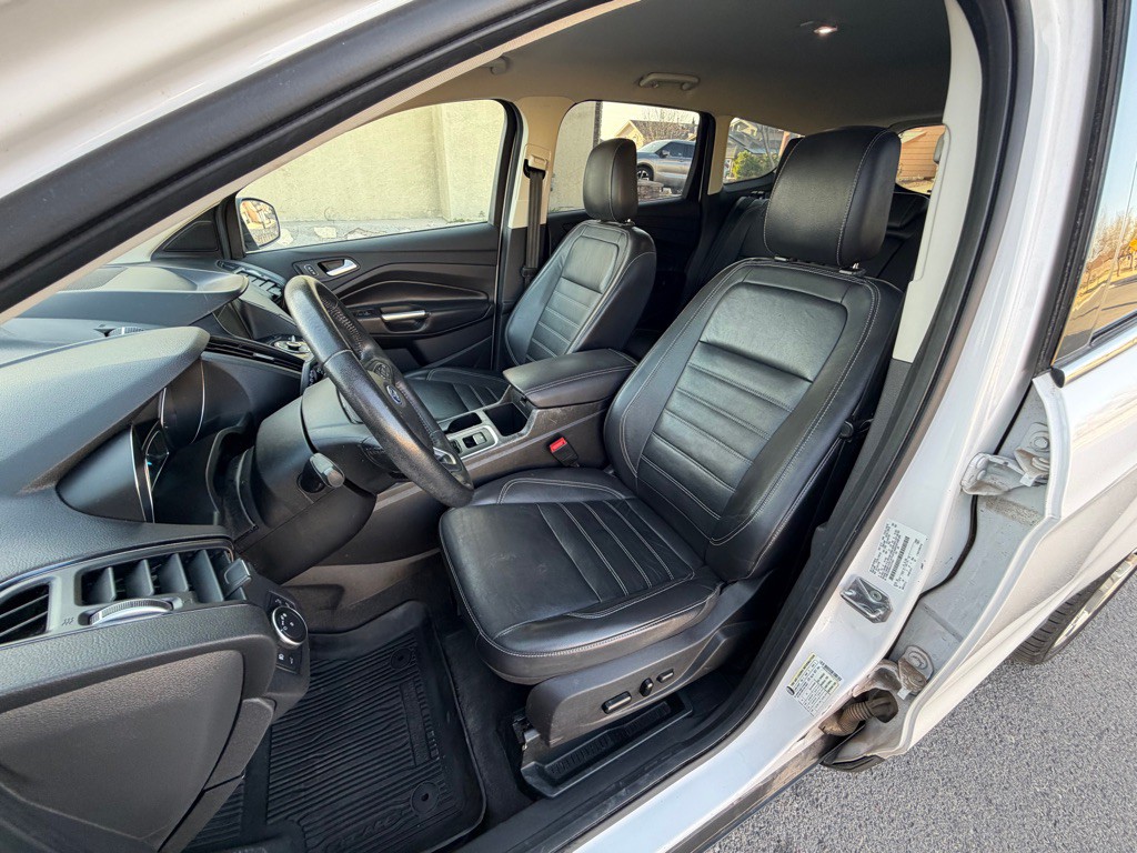 2019 Ford Escape Image 10