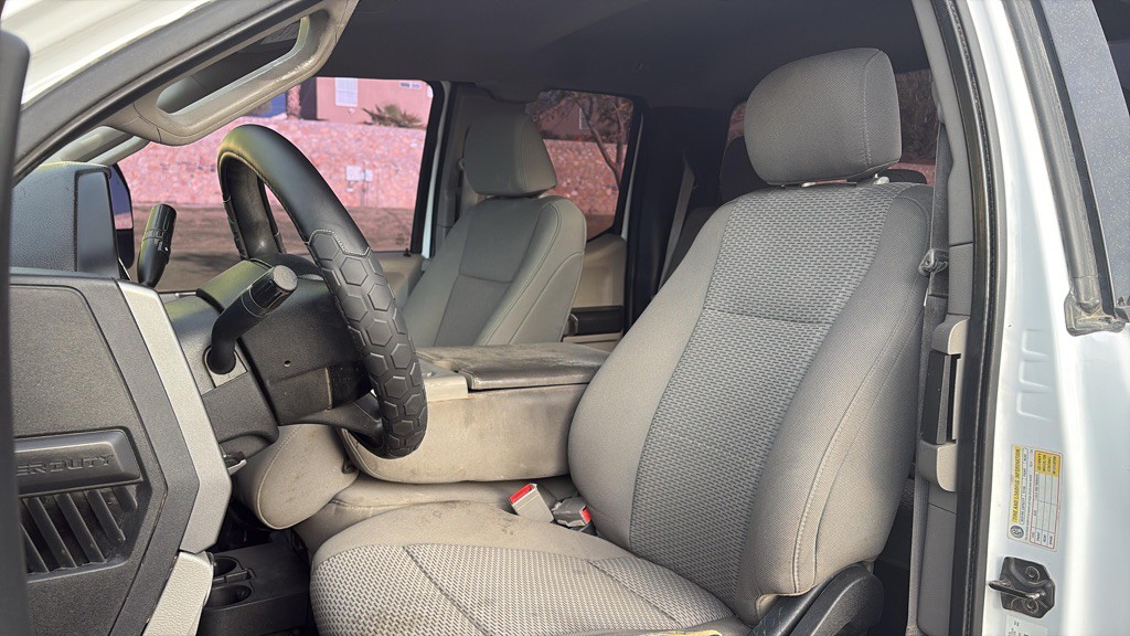 2018 Ford F-350 Image 9