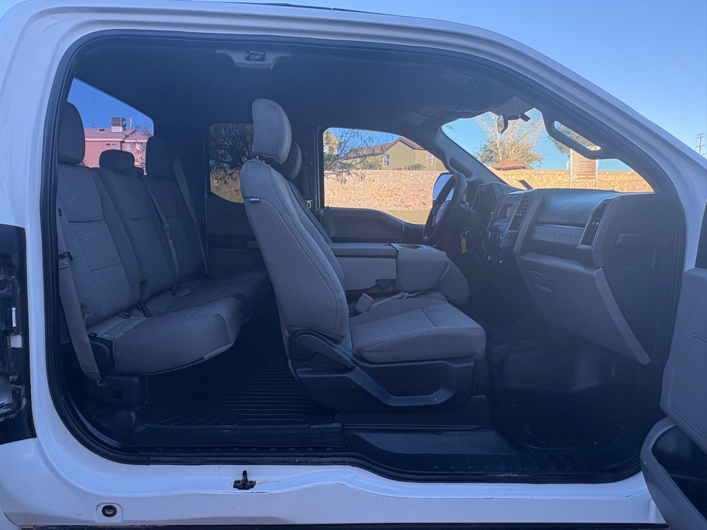 2018 Ford F-250 Image 16