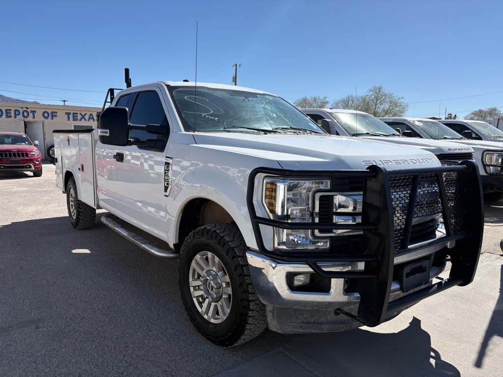 2018 Ford F-350 Image 3