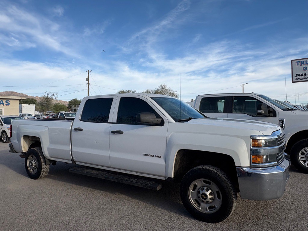 2018 Chevrolet Silverado 1500 Image 3