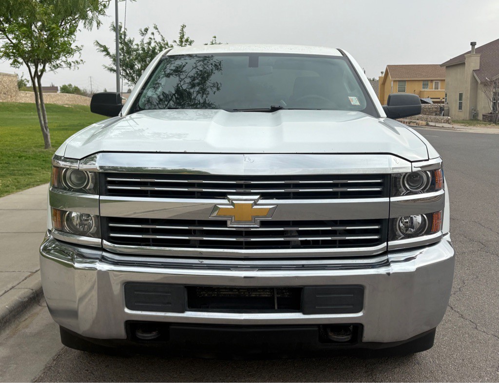 2018 Chevrolet Silverado 1500 Image 3