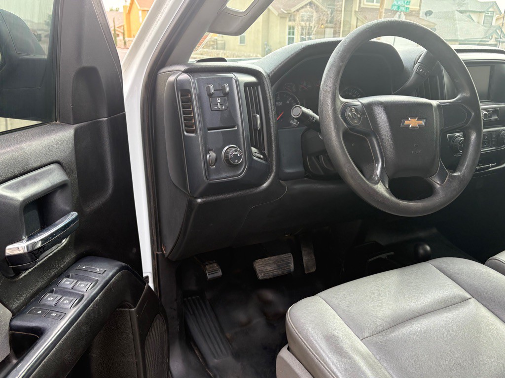 2018 Chevrolet Silverado 1500 Image 9
