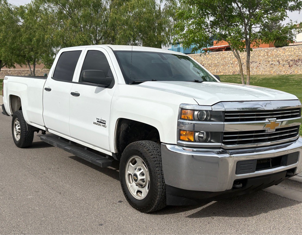 2018 Chevrolet Silverado 1500 Image 4