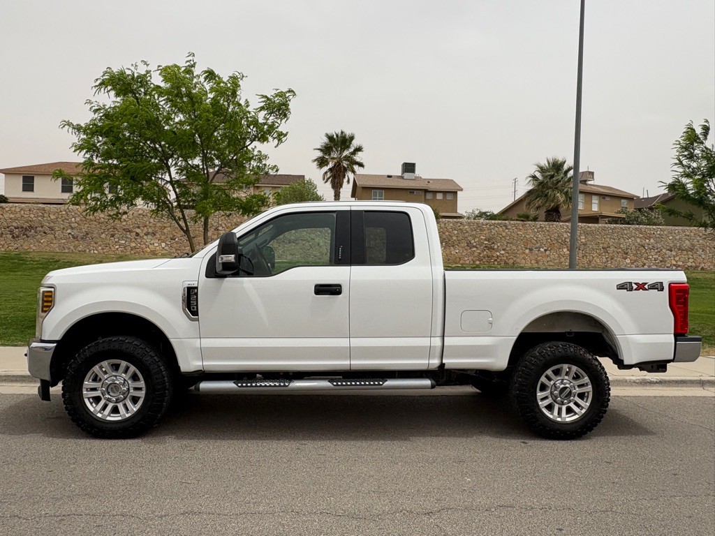 2019 Ford F-250 Image 2