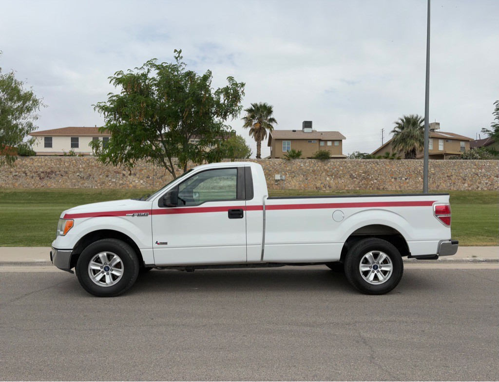 2014 Ford F-150 Image 2
