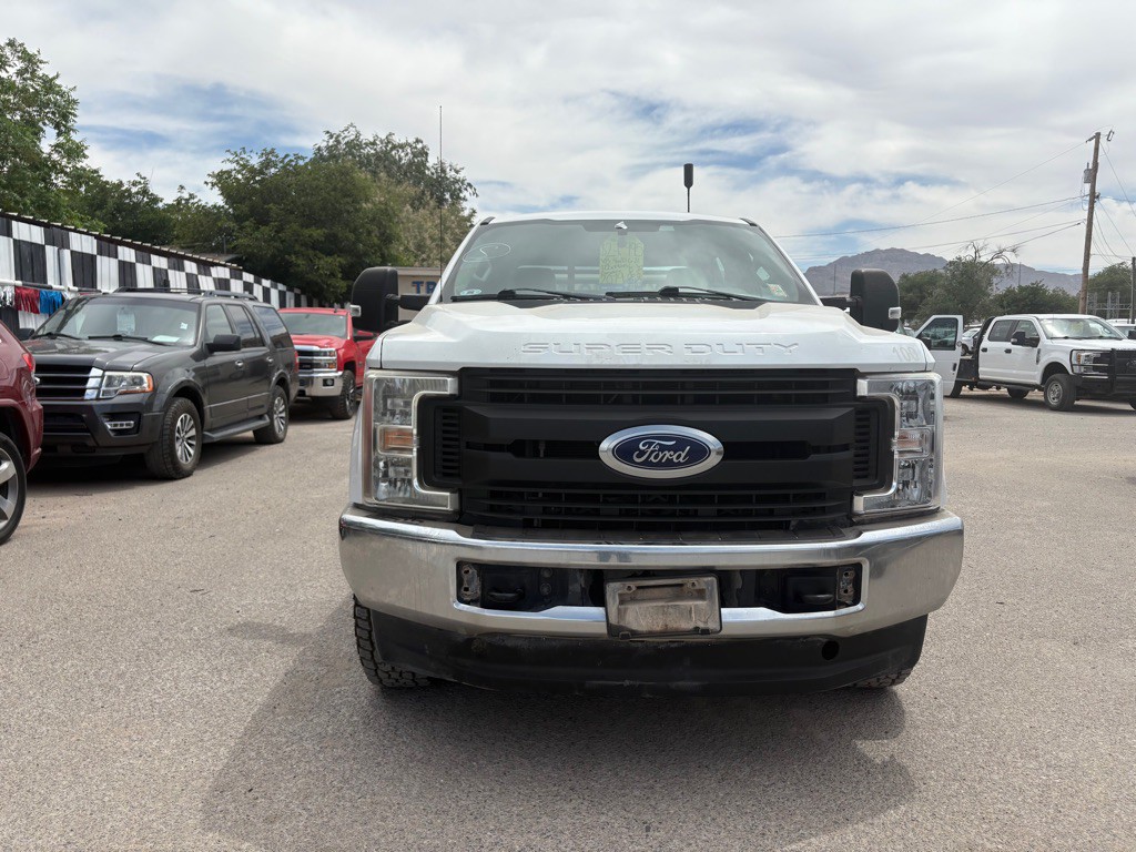2019 Ford F-250 Image 2