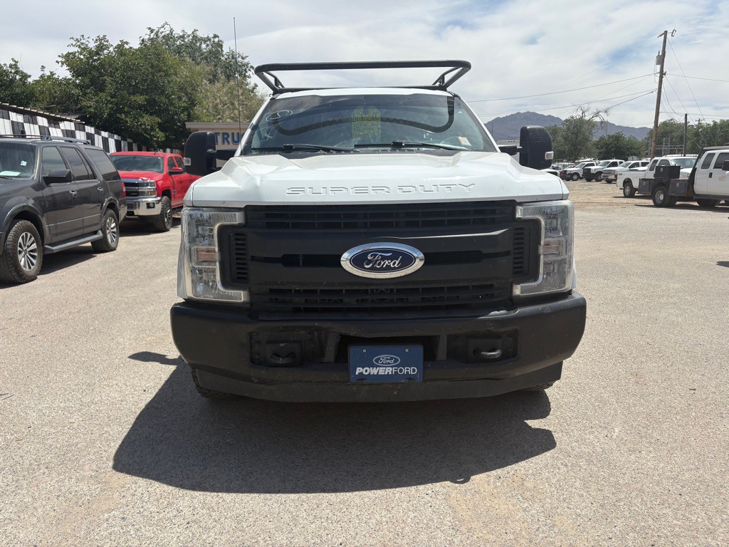 2019 Ford F-350 Image 2