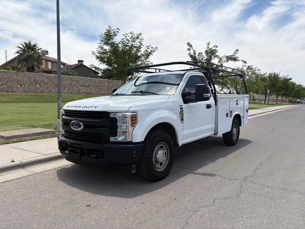 2019 Ford F-350 Image 1