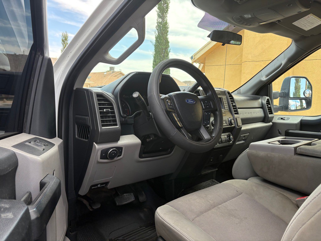 2019 Ford F-350 Image 9
