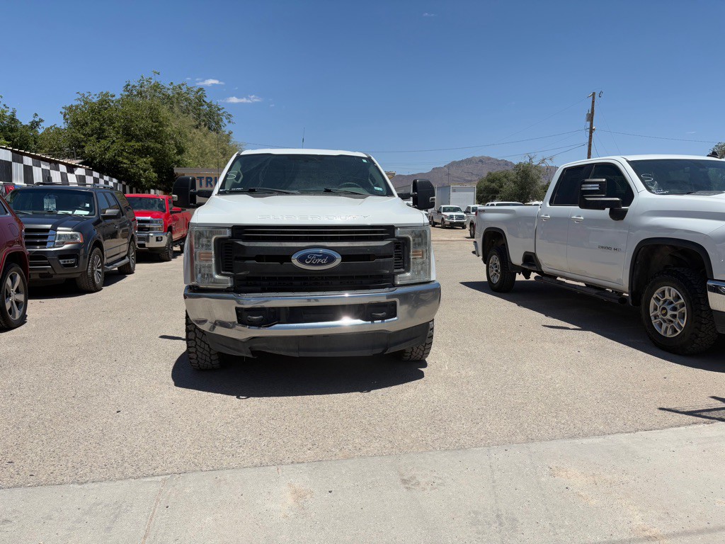 2019 Ford F-250 Image 2