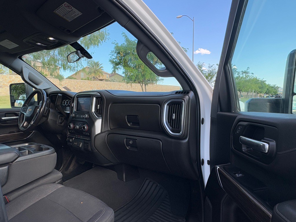2022 Chevrolet Silverado 1500 Image 13