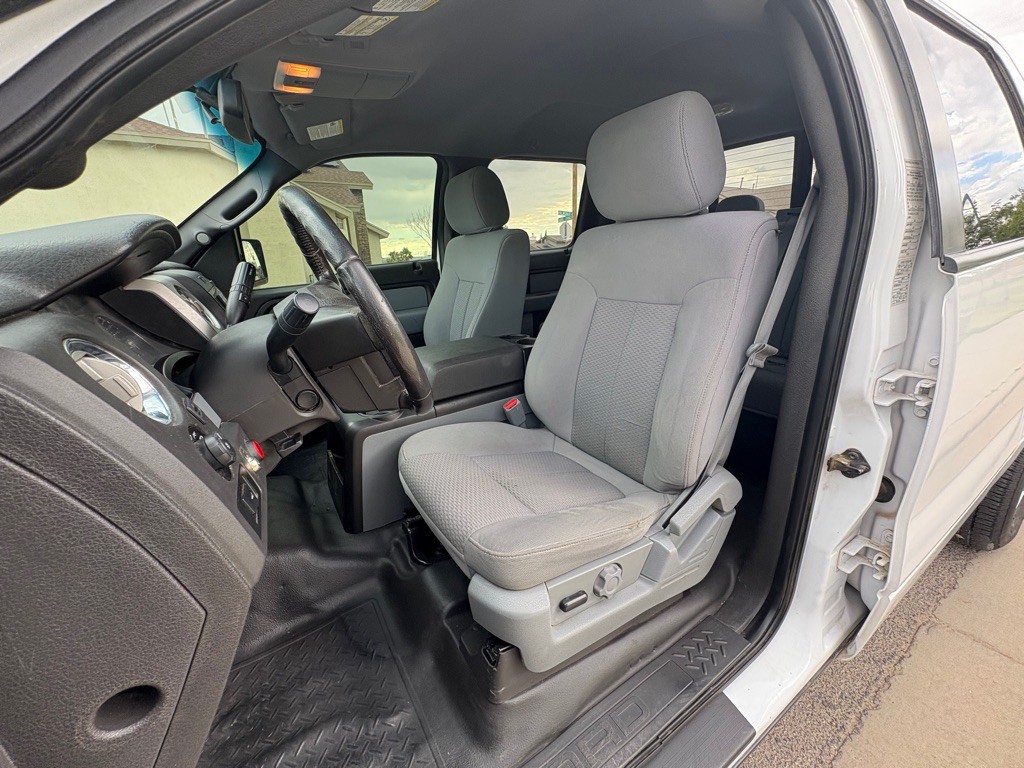 2014 Ford F-150 Image 9