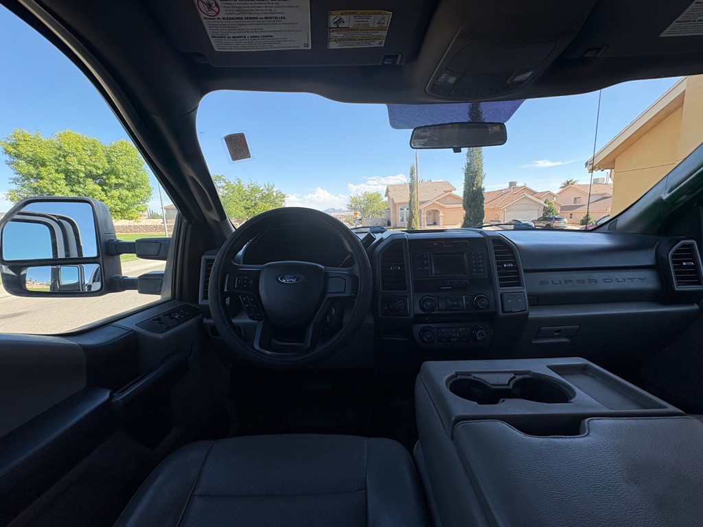 2017 Ford F-250 Image 10