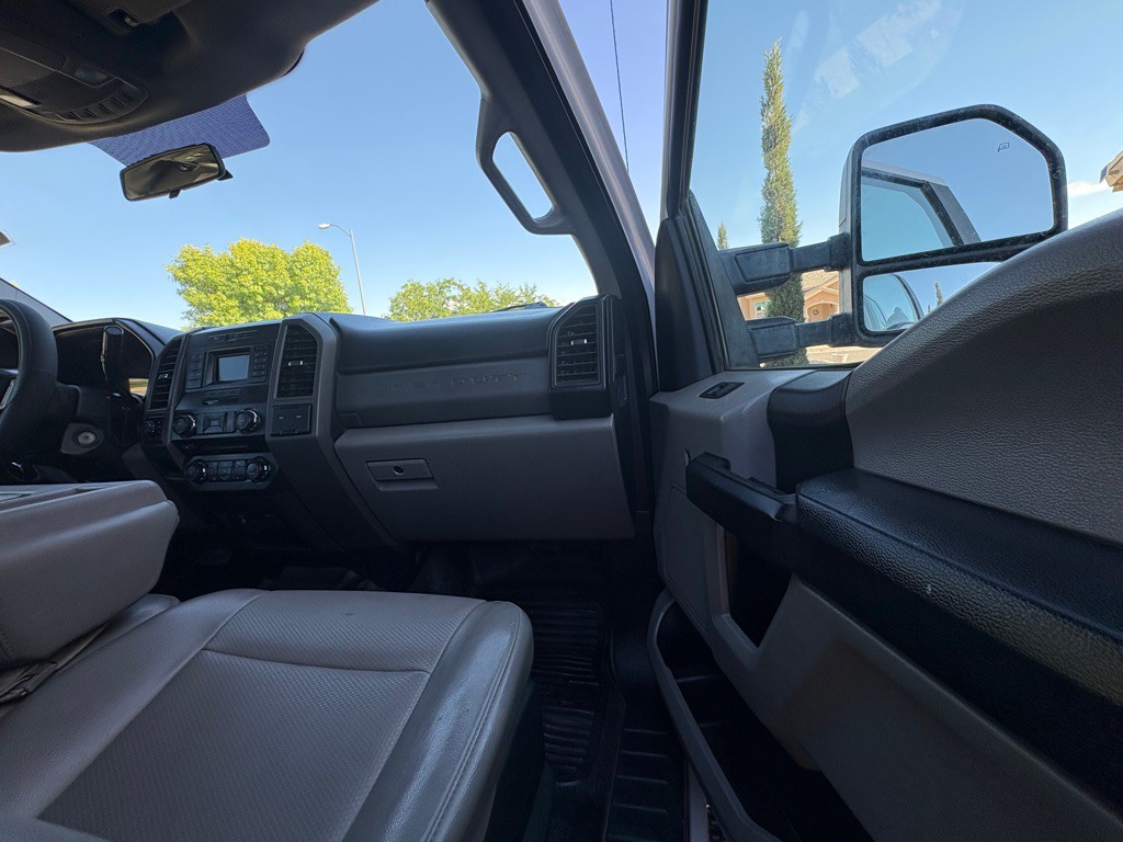 2017 Ford F-250 Image 12