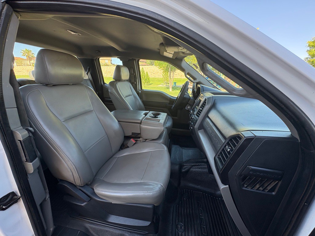 2017 Ford F-250 Image 13