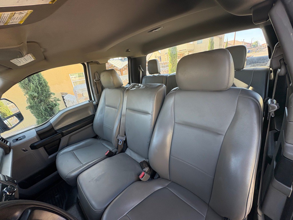 2017 Ford F-250 Image 17