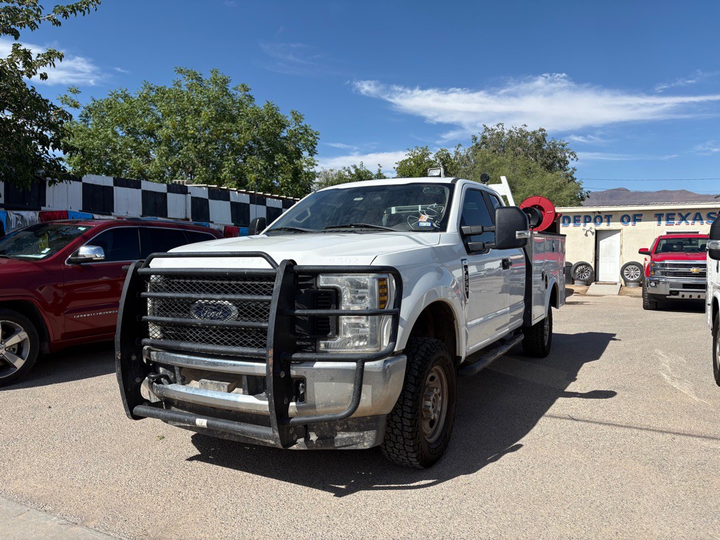 2019 Ford F-350 Image 1
