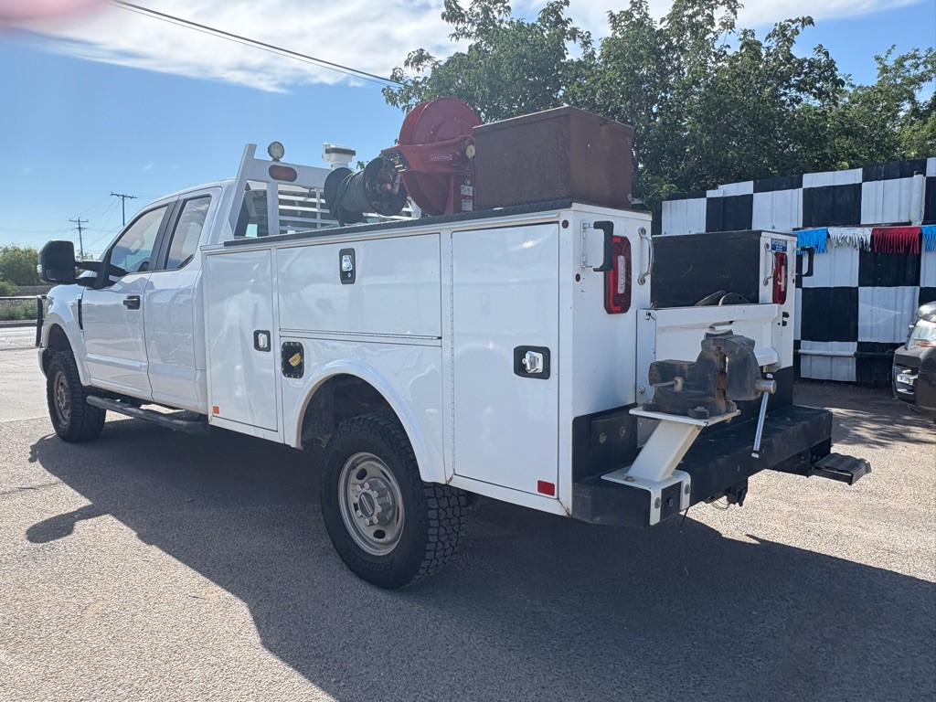 2019 Ford F-350 Image 4