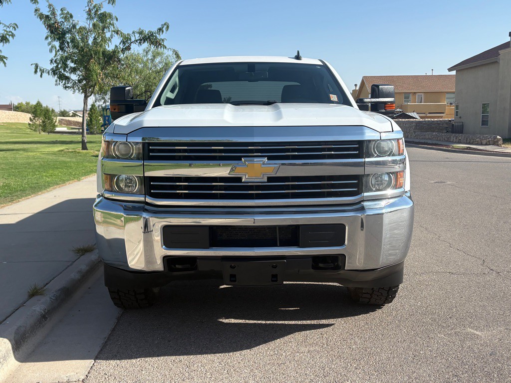 2018 Chevrolet Silverado 1500 Image 3
