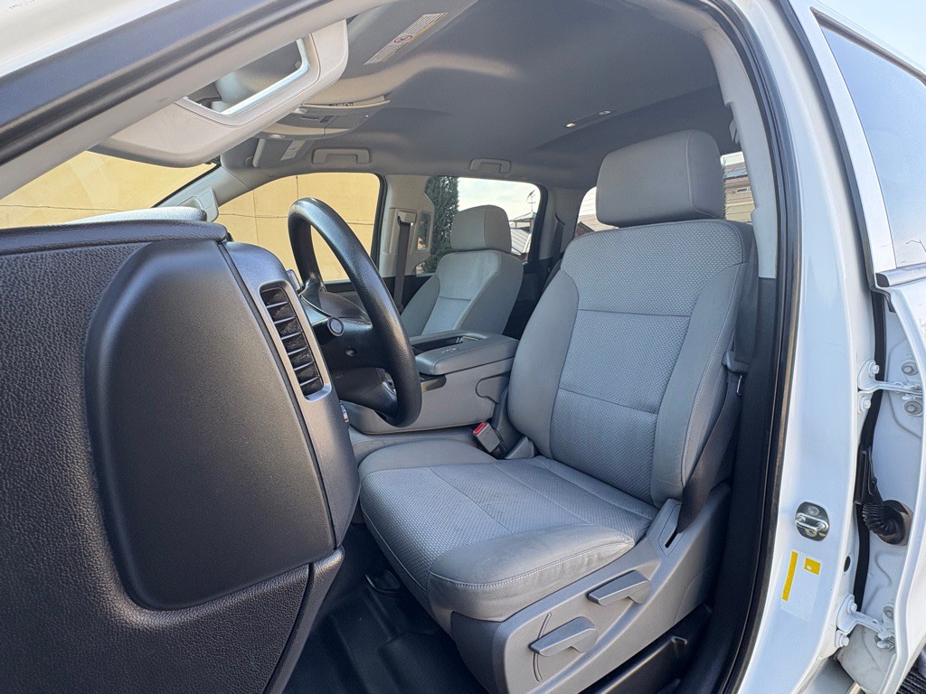 2018 Chevrolet Silverado 1500 Image 10