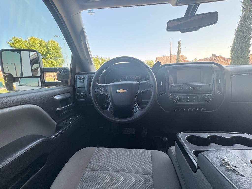 2018 Chevrolet Silverado 1500 Image 11