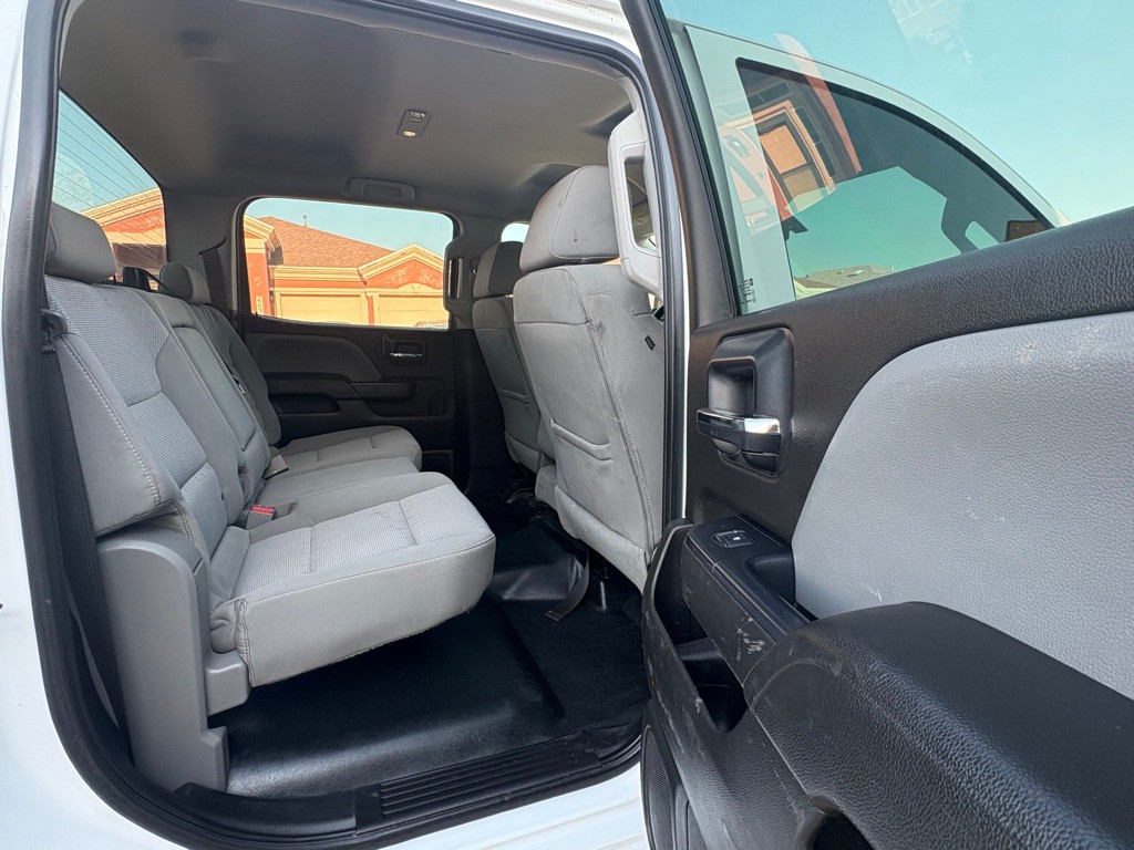 2018 Chevrolet Silverado 1500 Image 16