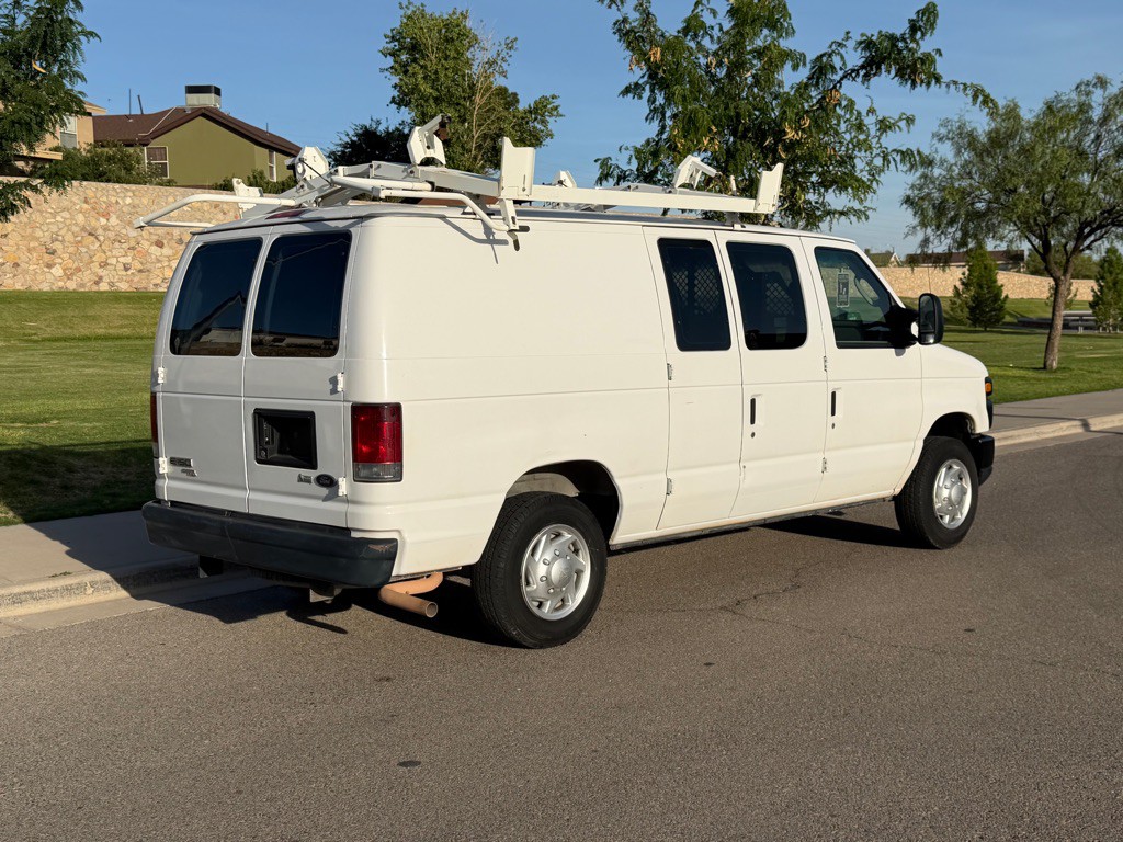 2012 Ford Econoline Image 7