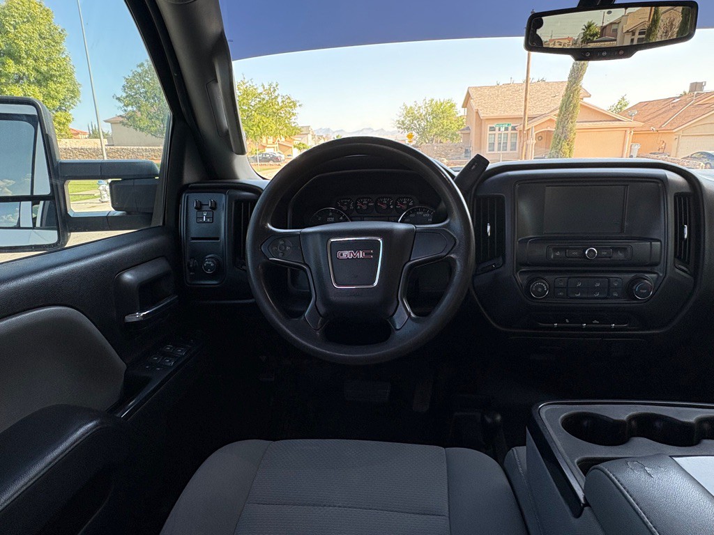 2018 GMC Sierra Image 11