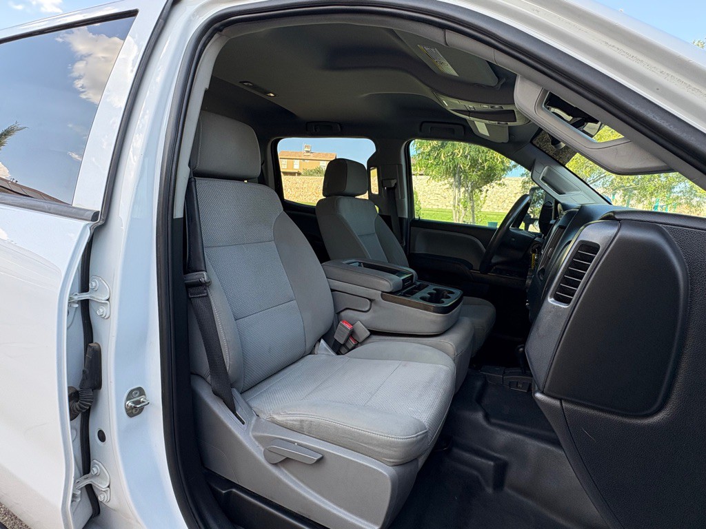 2018 GMC Sierra Image 14