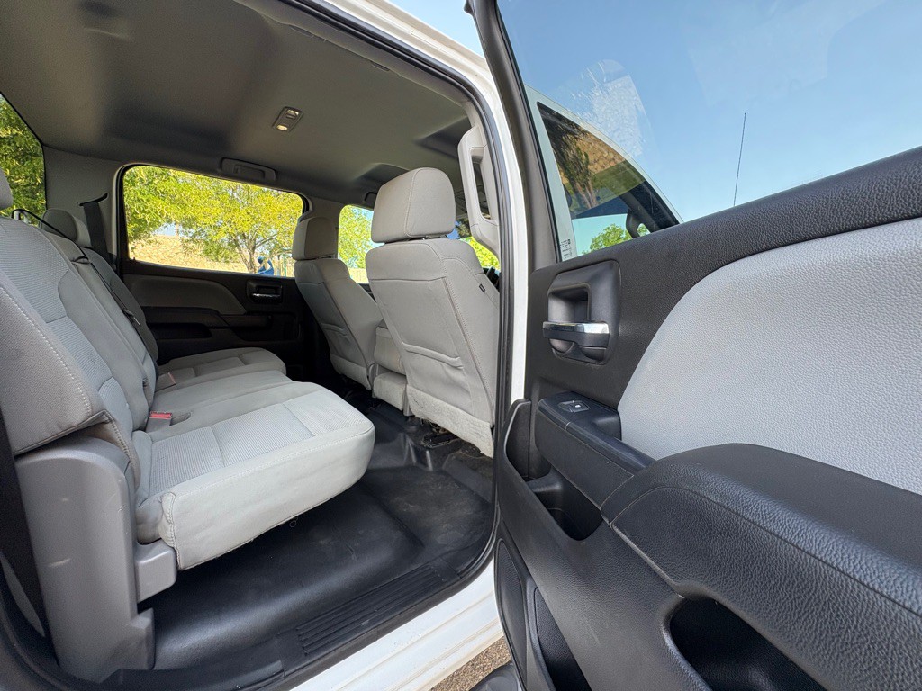 2018 GMC Sierra Image 16