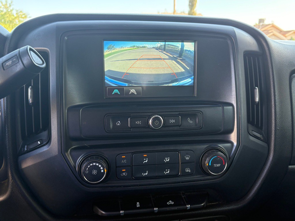 2018 GMC Sierra Image 17