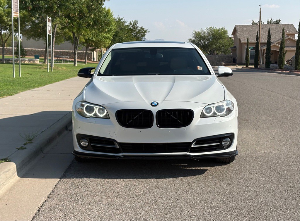 2015 BMW 5 Series Image 3