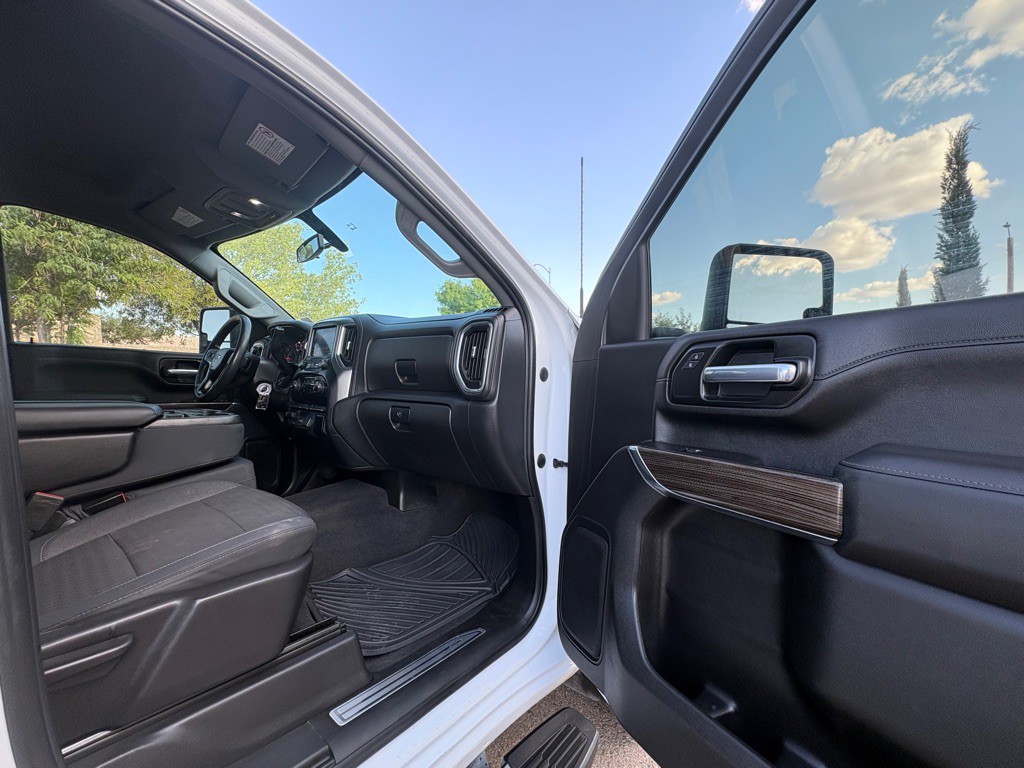 2020 Chevrolet Silverado 1500 Image 13