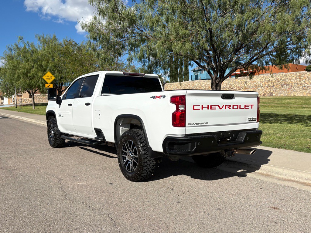 2023 Chevrolet Silverado 1500 Image 6