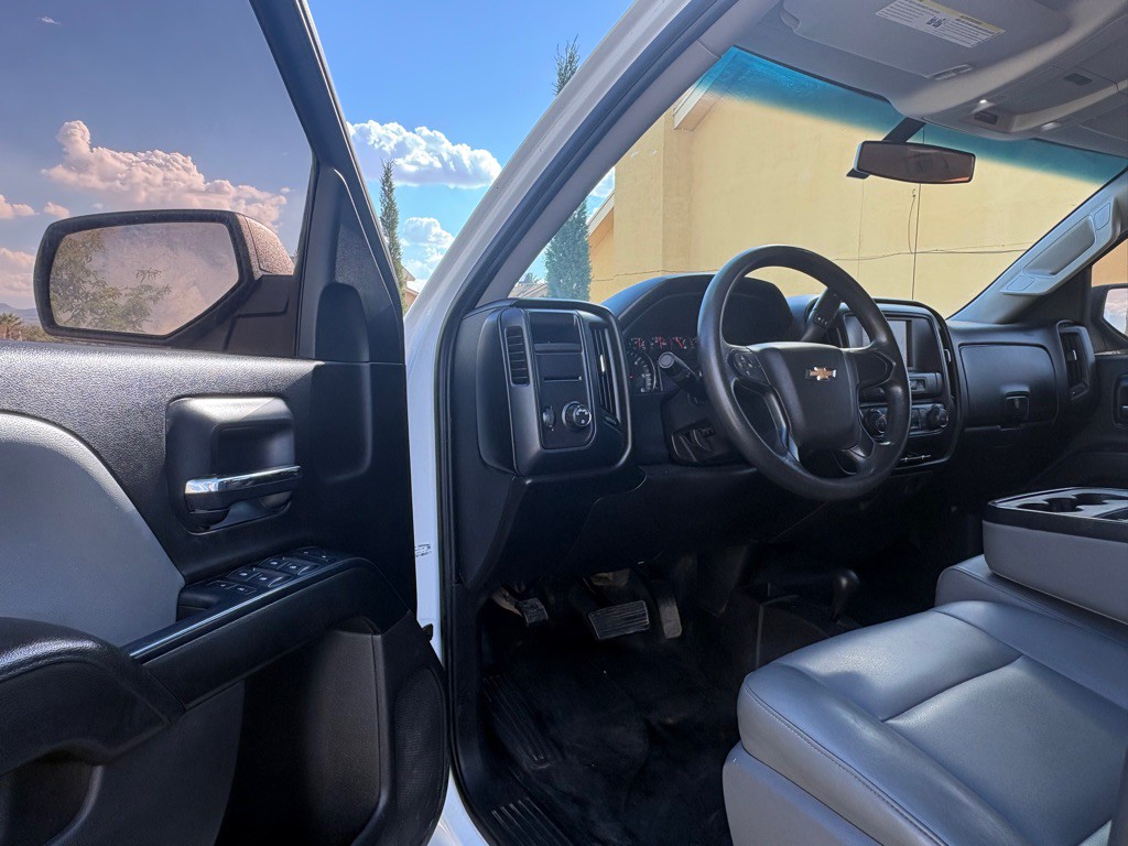 2018 Chevrolet Silverado 1500 Image 9