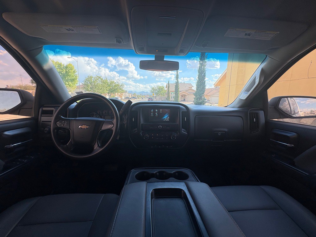 2018 Chevrolet Silverado 1500 Image 12