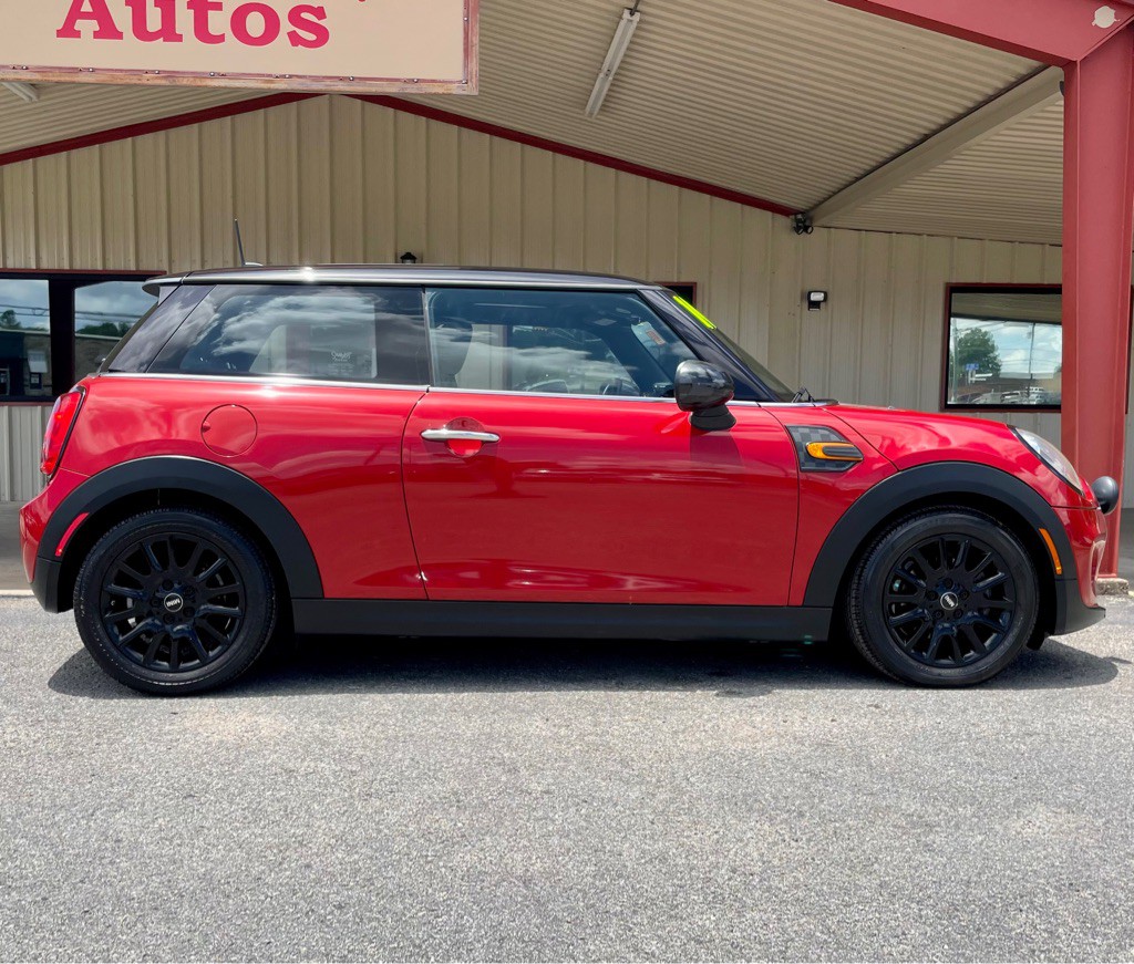 2014 MINI Cooper Image 4