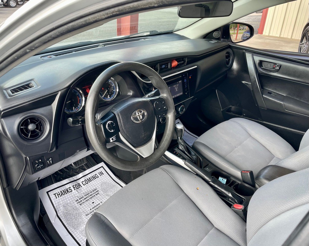 2018 Toyota Corolla Image 8