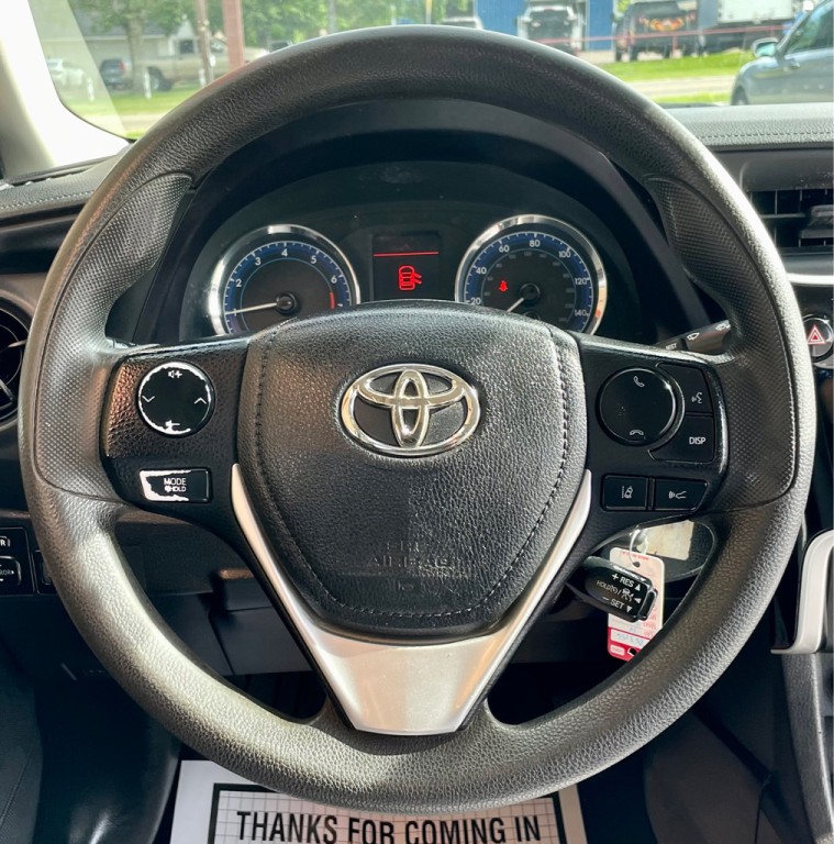 2018 Toyota Corolla Image 21