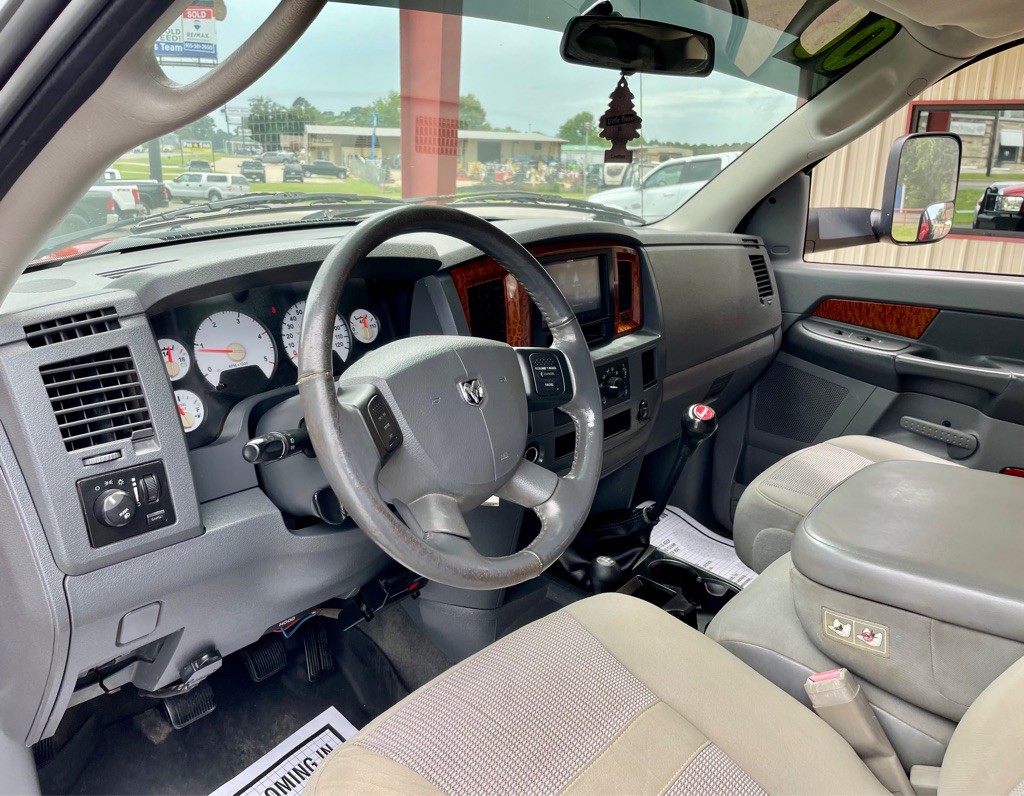 2006 Dodge Ram 3500 Image 9